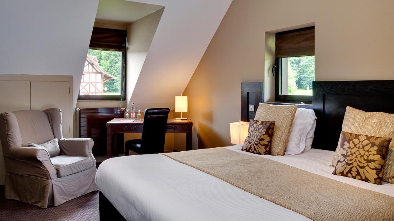 Le Pavillon De Gouffern Hotel Silli-en-Gouffern Kültér fotó
