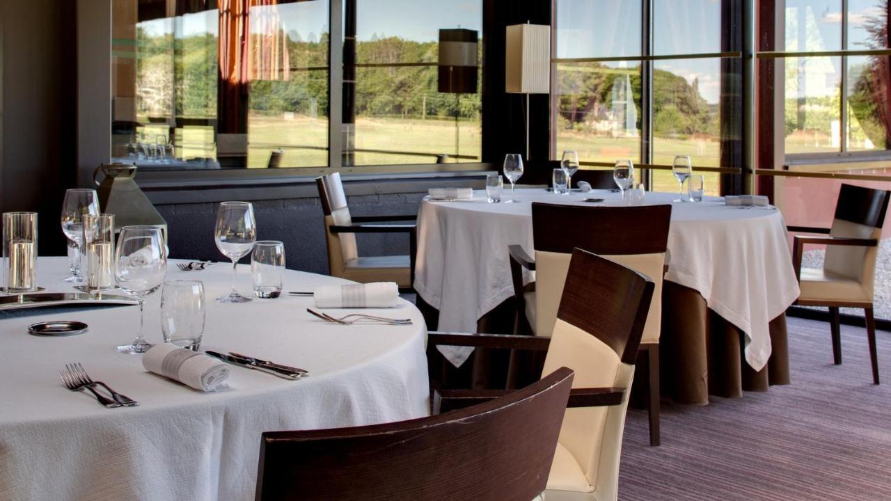 Le Pavillon De Gouffern Hotel Silli-en-Gouffern Kültér fotó